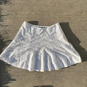 White House Black Market Skirt Linen Flirty White Double Lined Size 4